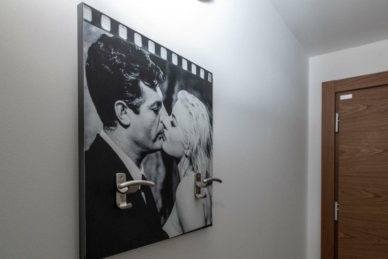 Residence Filmare Riccione Ngoại thất bức ảnh